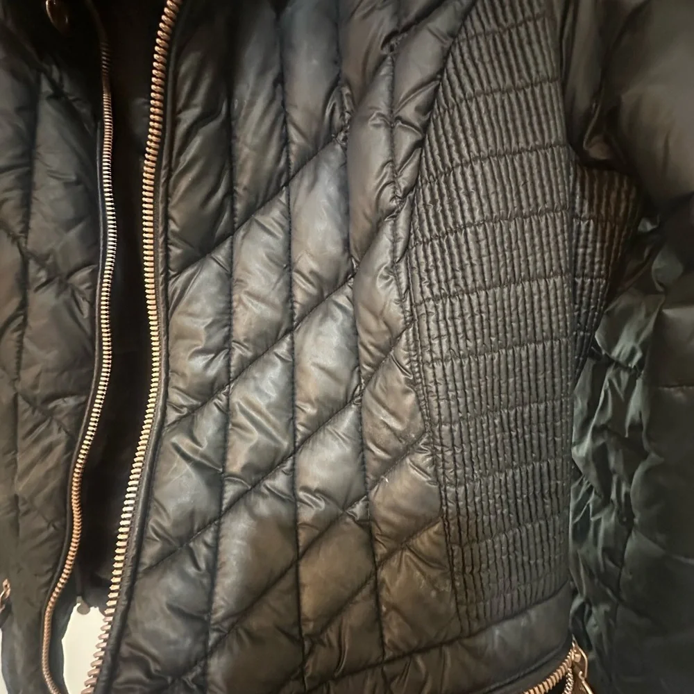 Bernardo Black Quilted Puffer Jacket - Picture 3 of 4